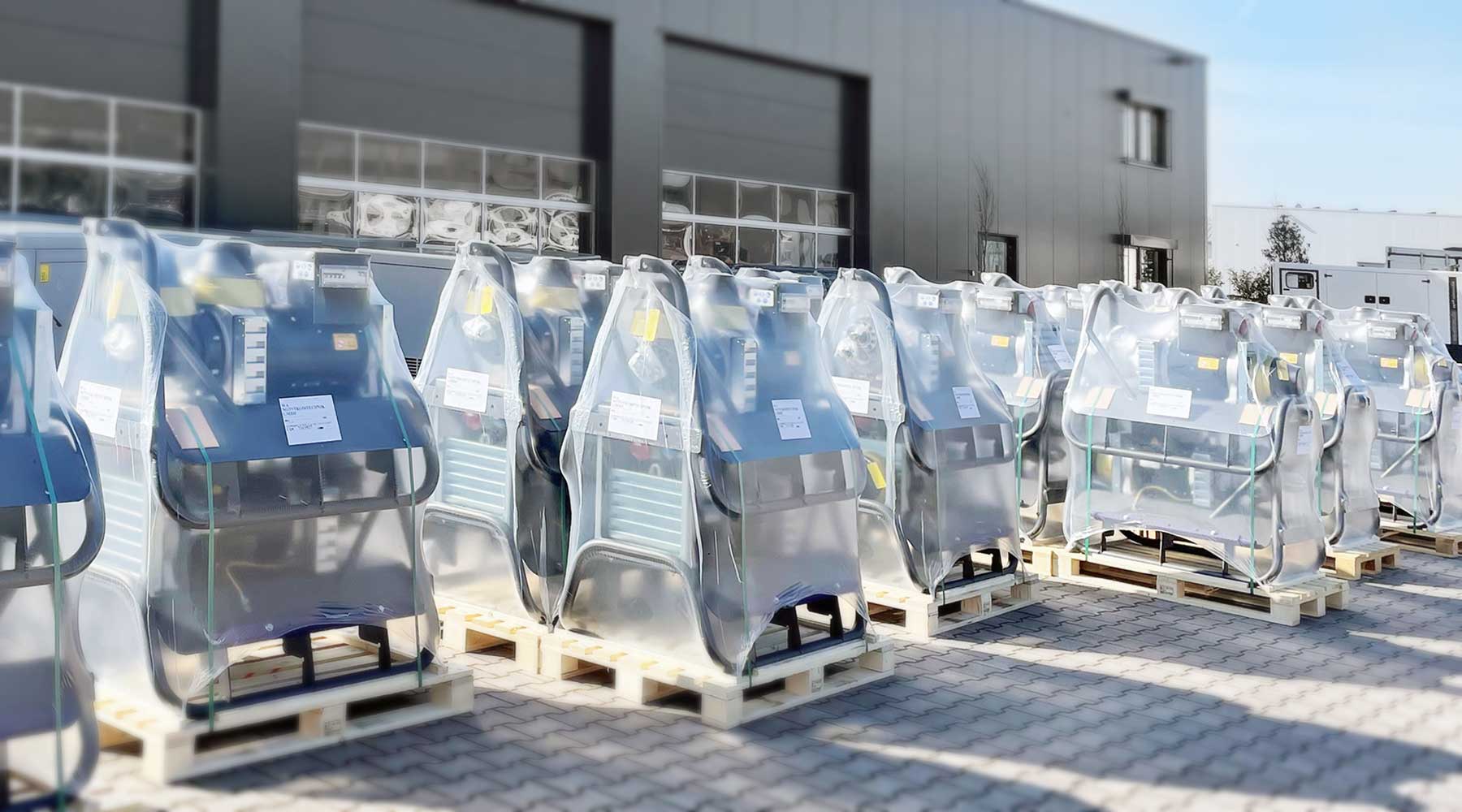 Bereit für die Auslieferung Zapfwellengenerator mit AVR Schutzart IP 44 für Feld- und Einspeisebetrieb